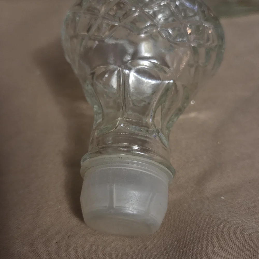 Vtg Libbey Cambridge Diamond Cut Clear Glass Decanter & Stopper 14